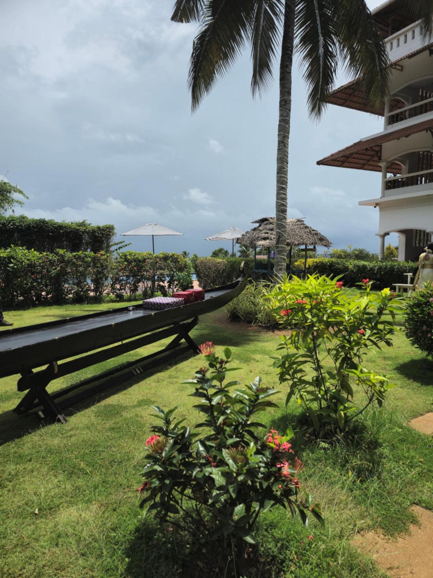 Aadisaktthi Leisure Resort, Kovalam تريفِندرم المظهر الخارجي الصورة